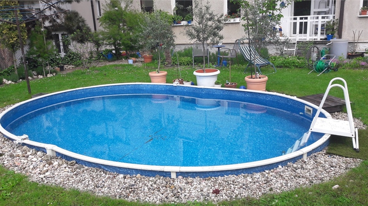 bazén