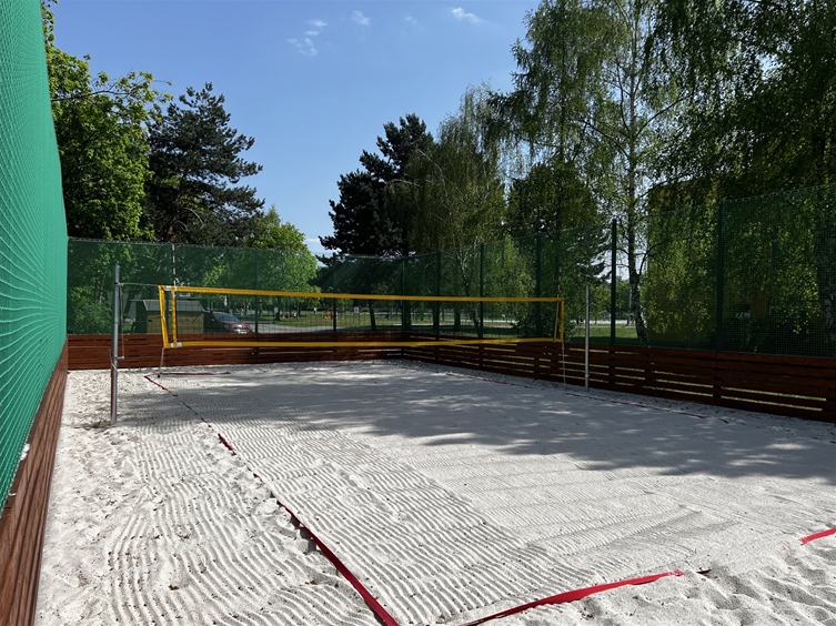 ZŠ Glowackého - Beach